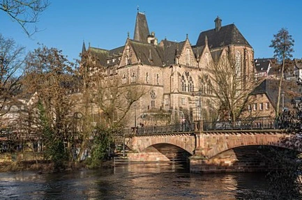 Marburg%EF%BC%BFasv2022%EF%BC%8D02%EF%BC%BFimg31%EF%BC%BFOld%EF%BC%BFUniversity.jpg?type=w1