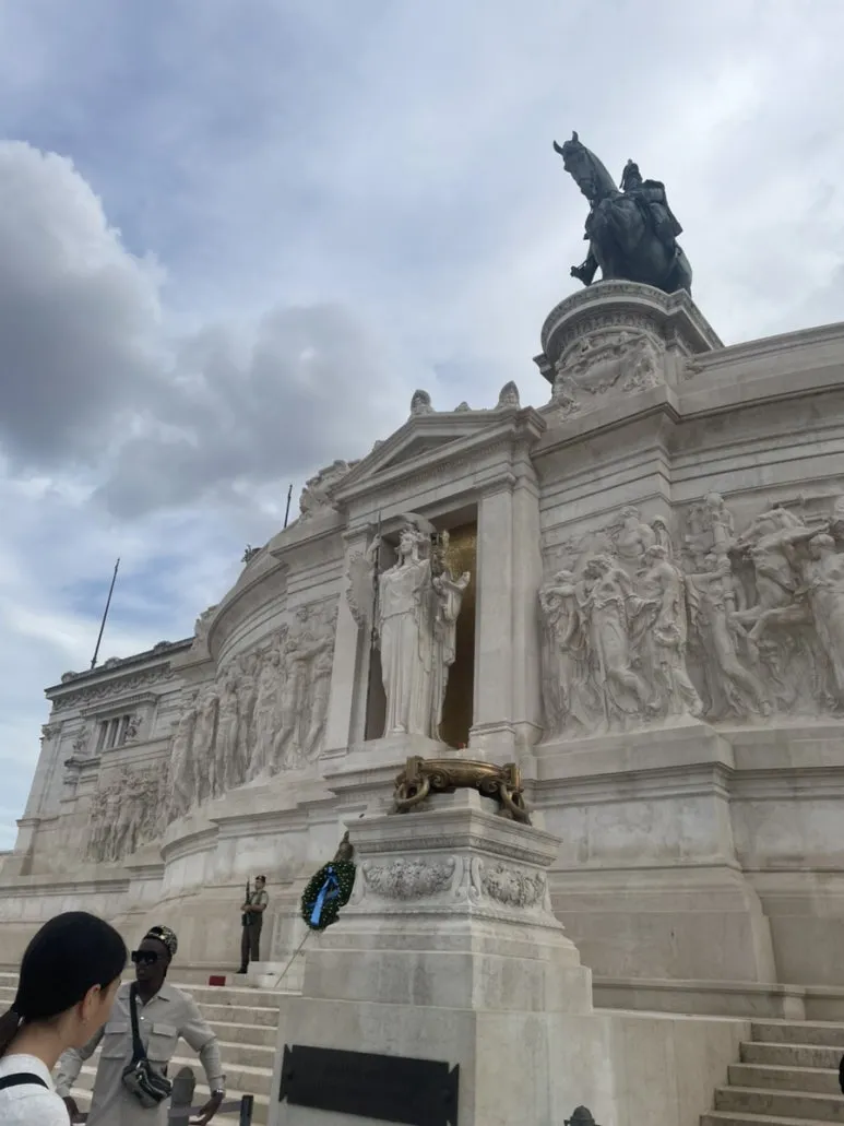 IMG_5934.jpg?type=w773