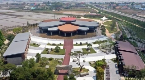 mosaMyOwaj.jpeg?type=w466