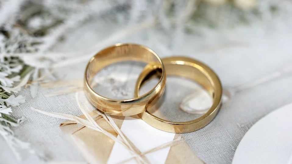 photo-1606800052052-a08af7148866?ixlib=rb-4.0.3&ixid=M3wxMjA3fDB8MHxzZWFyY2h8MTJ8fCVFQSVCMiVCMCVFRCU5OCVCQ3xlbnwwfHwwfHx8MA%3D%3D&w=1000&q=80