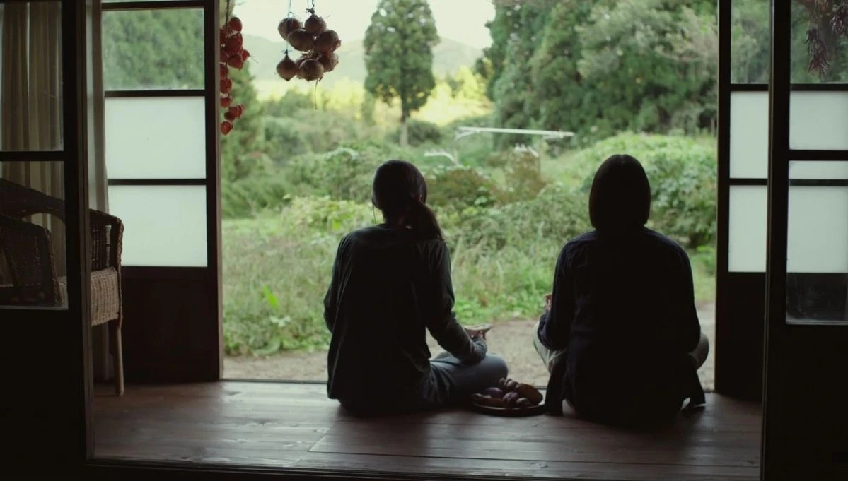 2문단 3문단 사이(영화 ‘리틀 포레스트’ 스틸컷).JPG