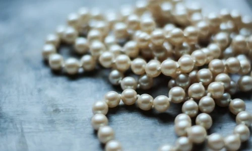 ?src=%22https%3A%2F%2Fblogthumb.pstatic.net%2FMjAyNTAzMDdfMjg4%2FMDAxNzQxMzM0NDQwNzQ1.v_OGxdybnvwlE6bo1NijdQwQfu3Q_Ay6Fcb43LGblBYg.SewrN2jvr5J9cEE7R3x5Z9ZRngJg4n06xv9H007yySEg.JPEG%2Fpearl-2407275_1280.jpg%3Ftype%3Dw2%22&type=ff500_300