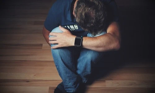 ?src=%22https%3A%2F%2Fblogthumb.pstatic.net%2FMjAyMzEyMDZfMjQw%2FMDAxNzAxODY1NjczMjM1.HNAhST6AmqkF4LEaDGMsIQ2JI2yn1OKktLMKXk1g7Pog.GtaFzJJsJJBRh77lrlrsOccjpMXHx7MePwoAFOVi7FYg.JPEG.bohye77%2Fman-2734073_640.jpg%3Ftype%3Dw2%22&type=ff500_300