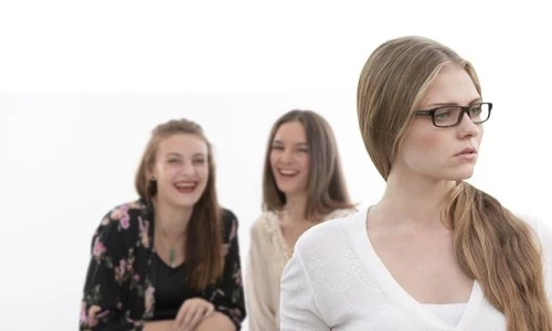 ?src=%22https%3A%2F%2Fblogthumb.pstatic.net%2FMjAyNDExMDJfMTg2%2FMDAxNzMwNTA2NjE4OTky.RCrLCJiZxD-maRjk35GpX-G7gLY9M5gyg1cKLTStcpgg.9peJ11hmm-vAiqAH9XmjsUKkcJCNyJ9G4b4YYUPDv58g.JPEG%2Fwoman-5985784_640.jpg%3Ftype%3Dw2%22&type=ff500_300