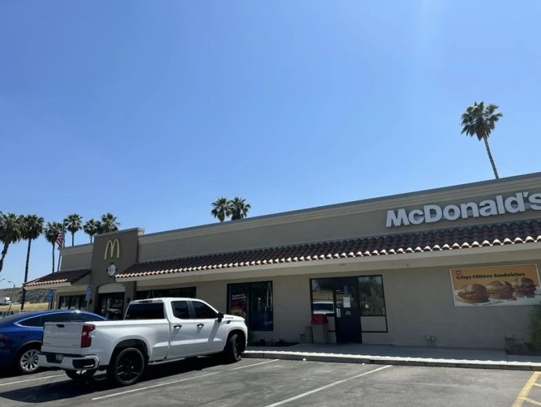 IMG_0717.jpg?type=w773