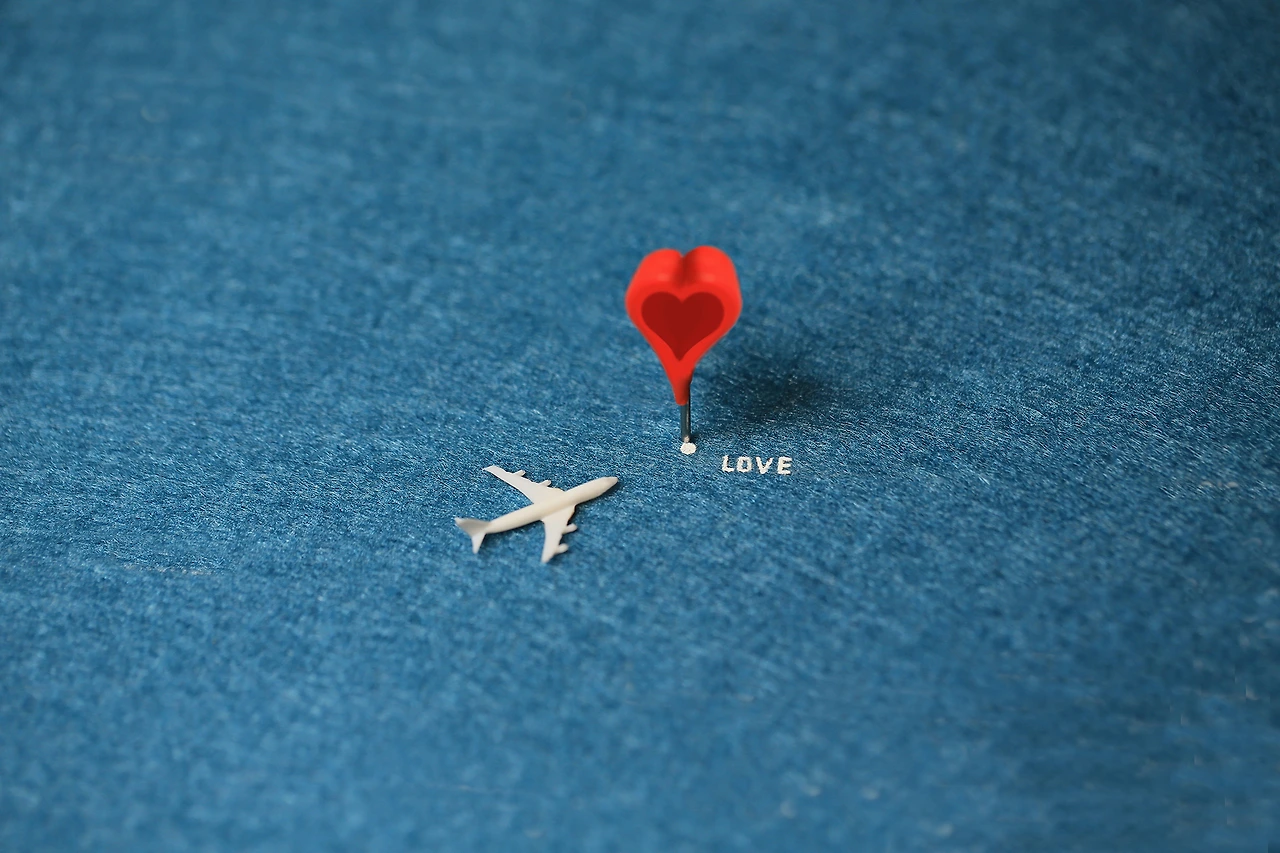 long-distance.jpg?quality=75&amp;strip=all