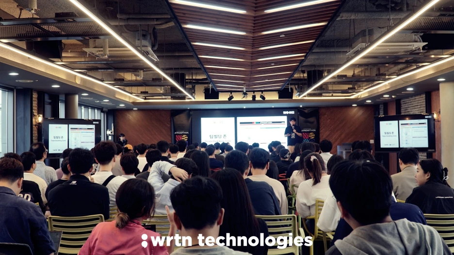 %ED%94%84%EB%A1%AC%ED%94%84%ED%86%A4_%ED%96%89%EC%82%AC.png?type=w1