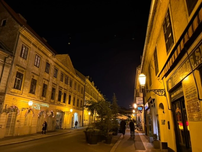 ?src=http%3A%2F%2Fblogfiles.naver.net%2FMjAyNDExMTRfMjAw%2FMDAxNzMxNTY4NTU1Njcw.PT35AxXem3XiYq3Jyb3NDk_UBxTlfyOeliBFNY5_y1Mg._yKaw7bqyKSZfeiLMvDh2hGm9dMx9K4pAsNSQ2GKtAAg.JPEG%2FIMG_6339.jpg&type=sc960_832