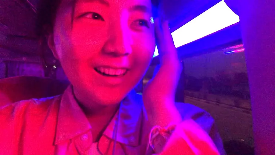 IMG_4435.00_05_46_03.%EC%8A%A4%ED%8B%B8_002.jpg?type=w966