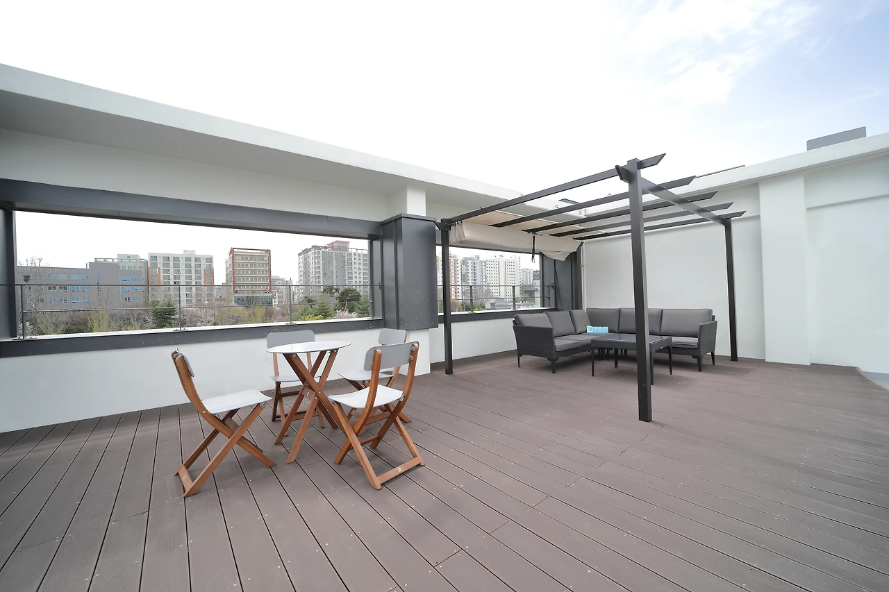 D1_옥상데크.JPG