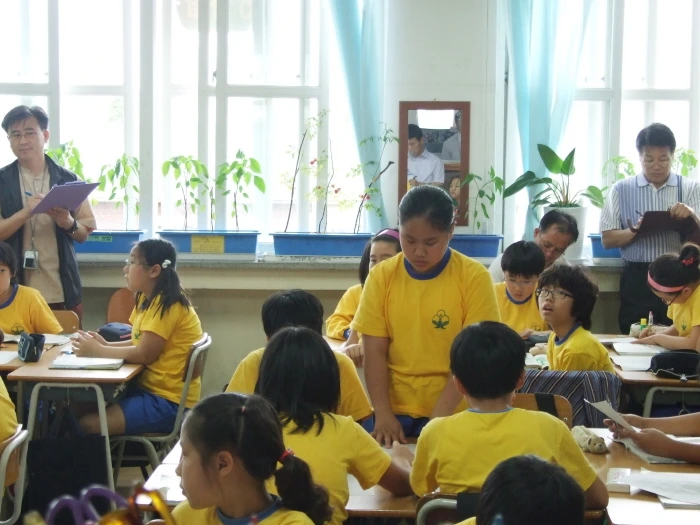 8_cafe_2008_06_17_18_14_4857806b1f09f.jfif