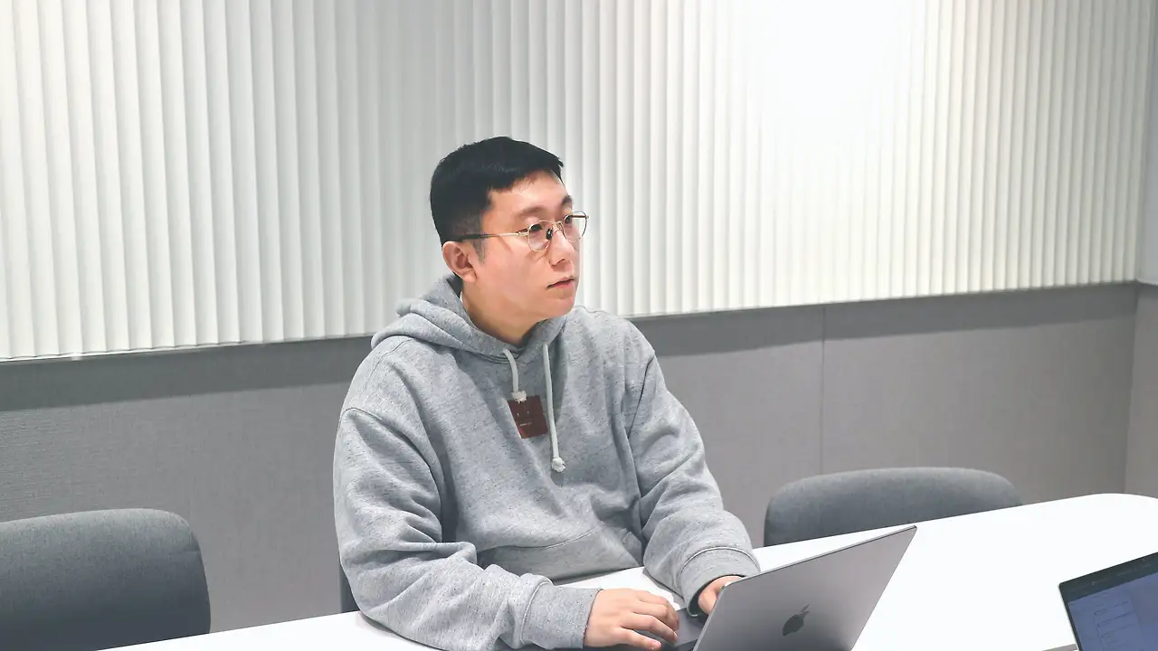 f24c8f6c-547b-49c1-a6ac-d47f6c8bb868_%EA%B2%BD%EC%9C%A4%EB%8B%981+%281%29.jpg?auto=compress,format