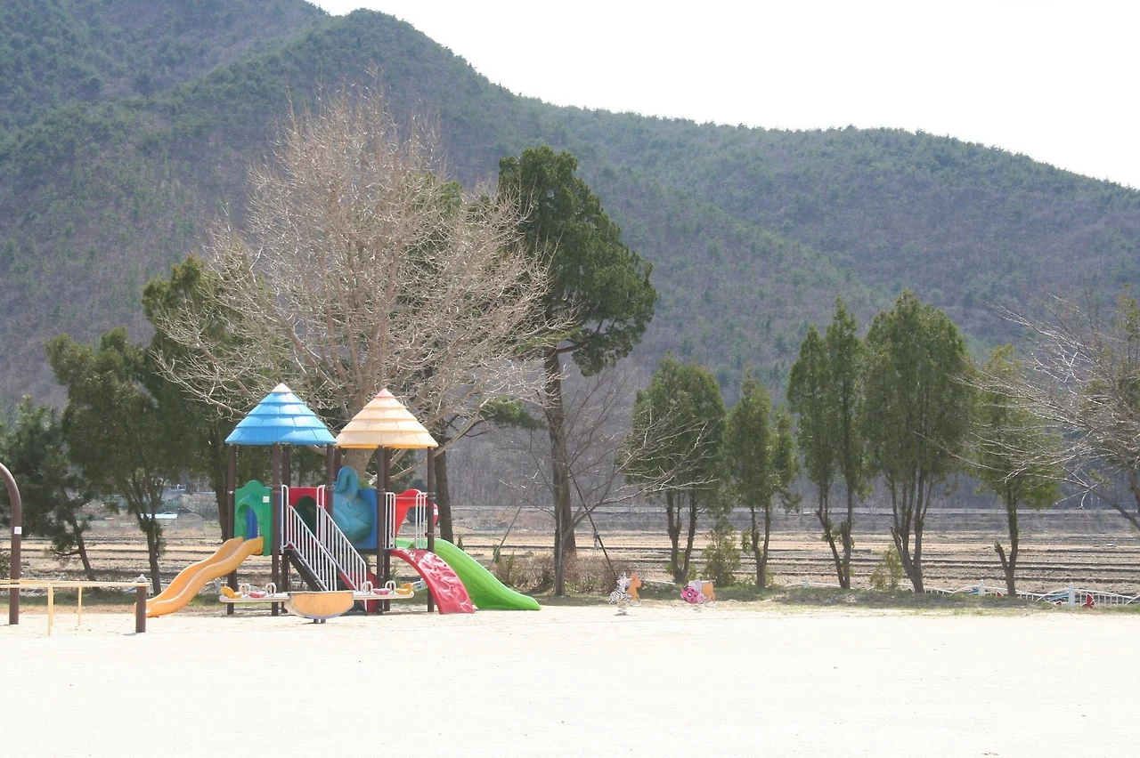 AD_4nXcZ5LmLIVIeelNQ5qhHPbf7dDo3wWmTf8ZmOc6MmOkv83evljww6HhiC0x9OR121CXGcN-ioUlLoWUow9mx2hnelALN51IalyqM7BI544iRZ1HZN7BciM8XtOol0rUhtS93NMYsZg?key=Sc5PD705okqWbomGan_83g