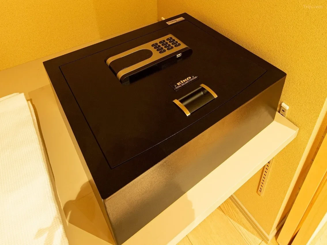 t_image,logo_tripbinary;ignoredefaultwm,1A8F