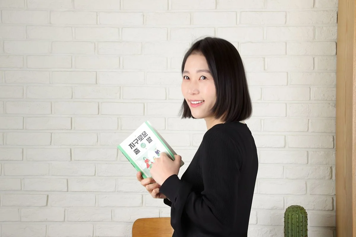 kimwooyoung.jpg?type=w1200