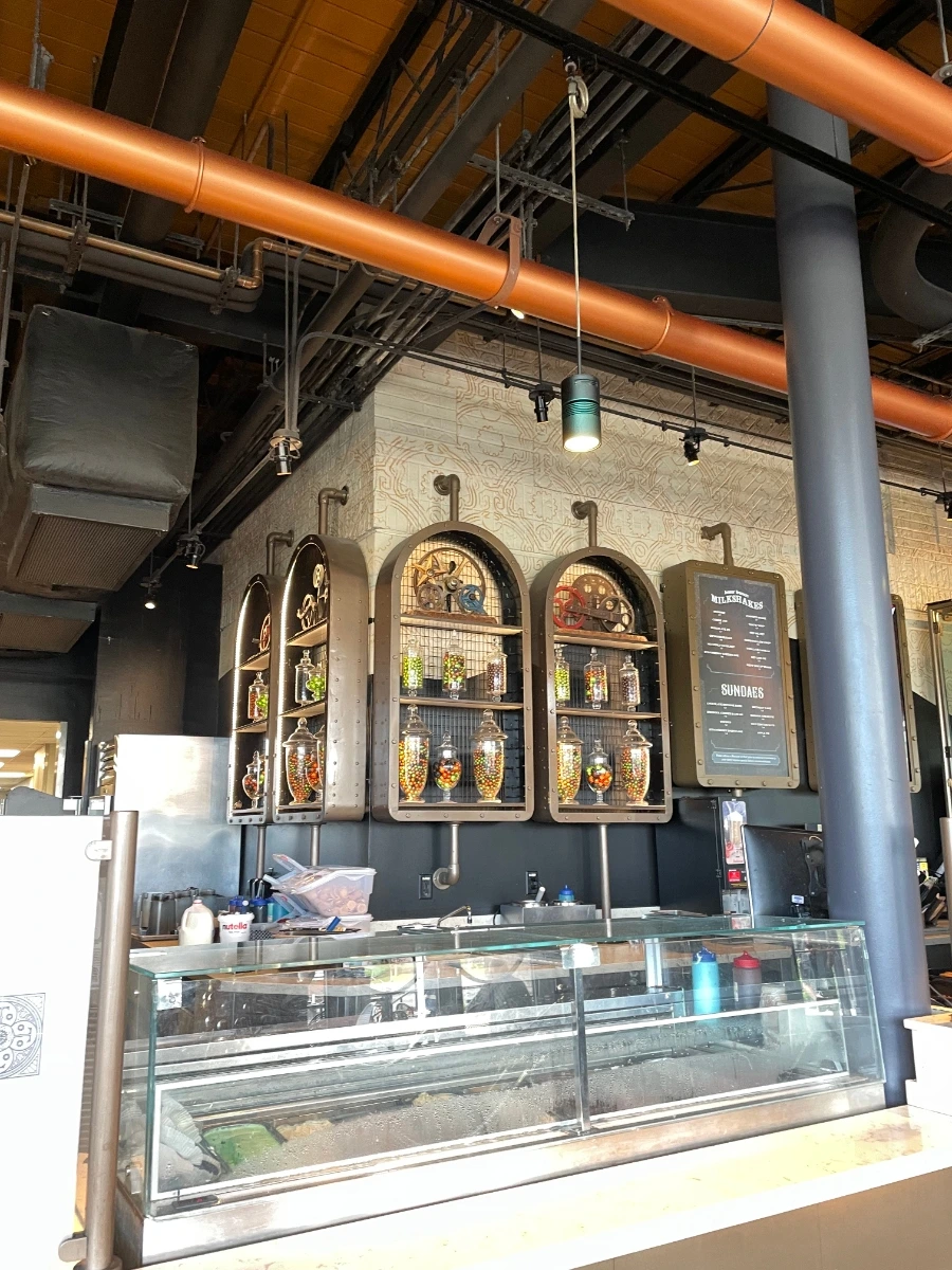 1704493796556.jpg?type=w1