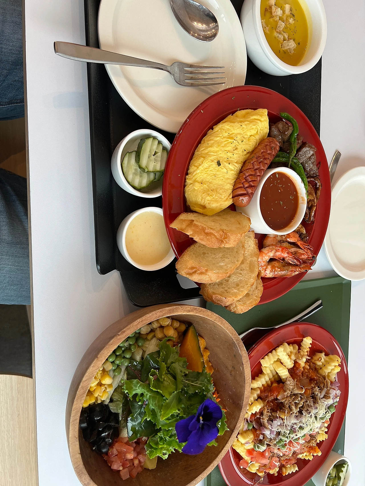 19D3BB0E-CB6E-47EC-A59E-49F98D73A532.jpeg?type=w1600