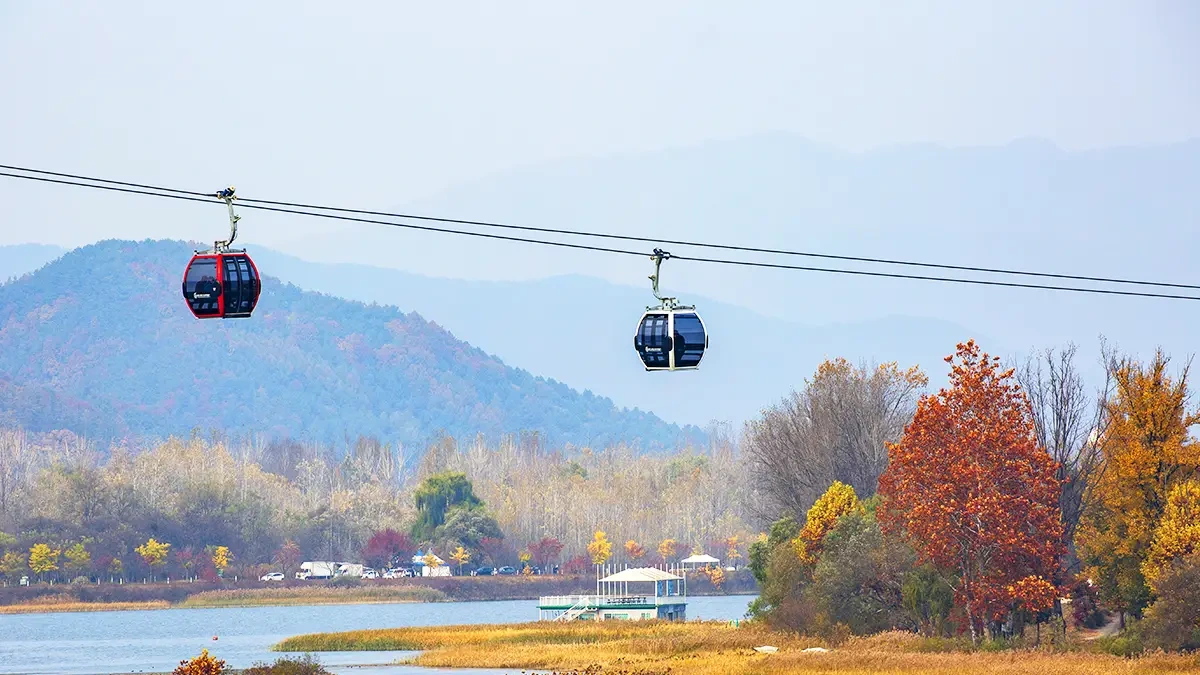 samaksan-lake-cablecar-chuncheon1.webp