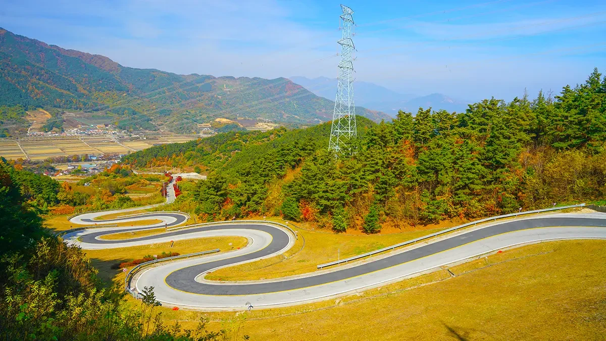 hamyang-jianjae-pass-korea-beautiful-road-5.webp