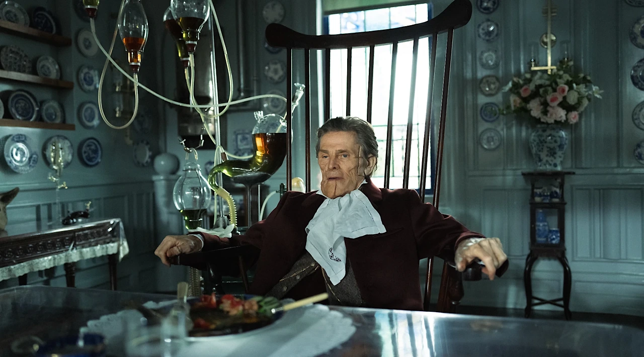 willem-dafoe-poor-things.png?w=2048&h=1137&fit=fill&f=faces&q=90&fm=webp