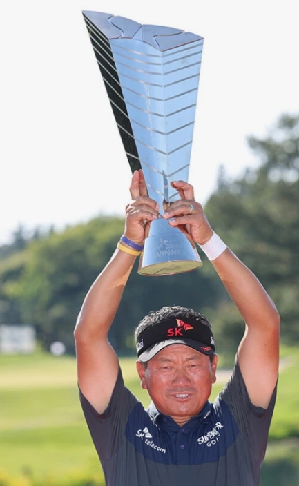 최경주 우승.jpeg