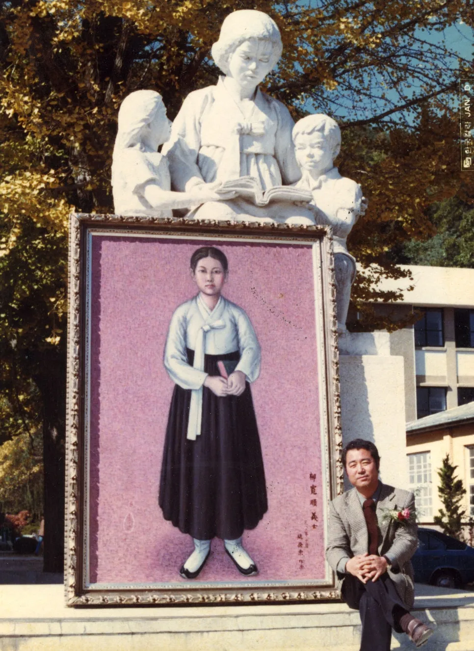 woman_hero.jpg?type=w966