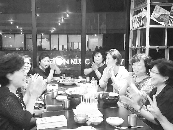 2128F83555DE503D35.jfif