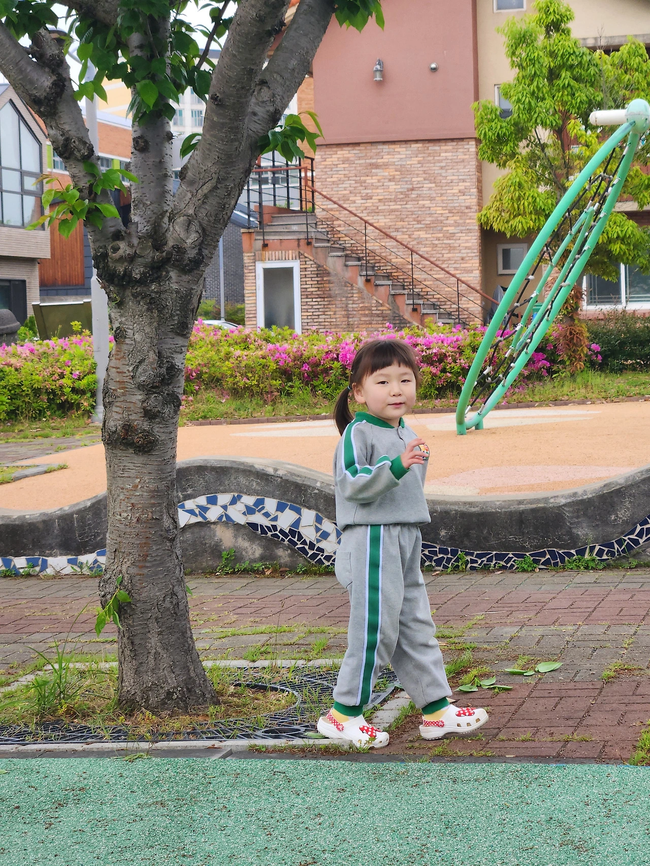 c2ujQ8FCIY-VreEyRZ8xhNeC_Dg