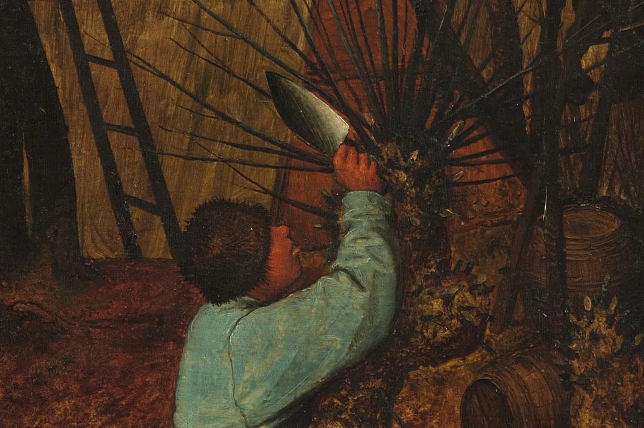 중앙 전경 - 벙거지를 쓴 남자가 나무 가지를 치고 있습니다.JPG