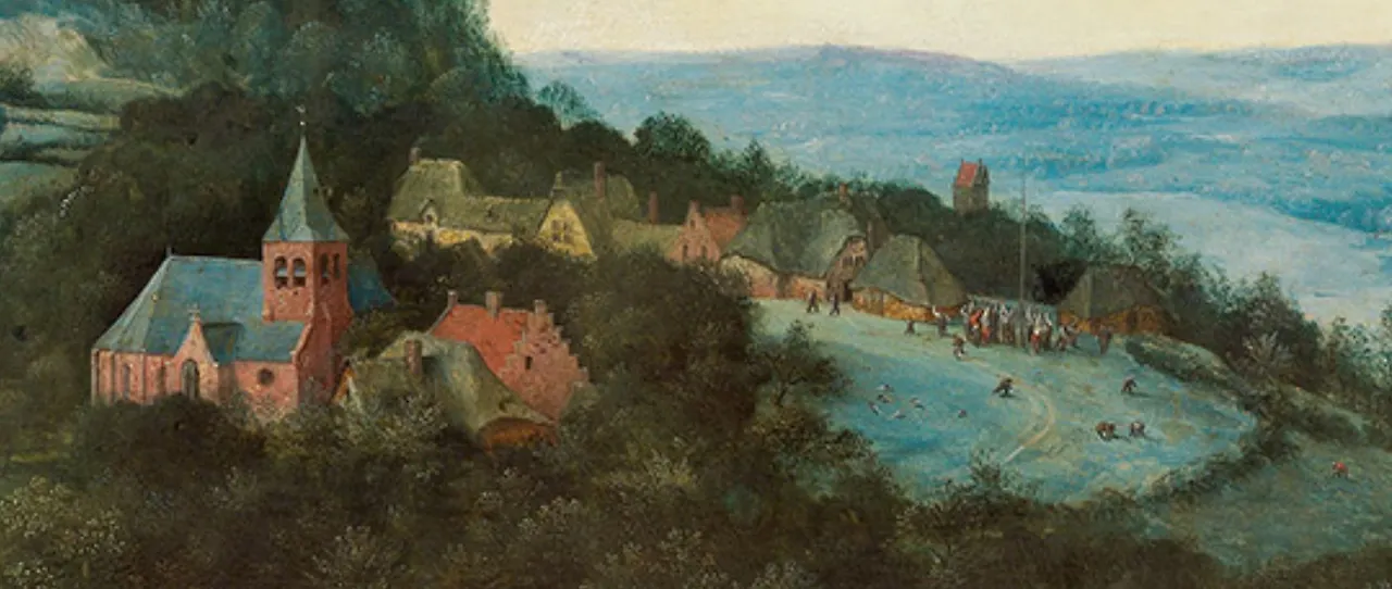 후경으로 보이는 중앙의 붉은 벽돌, 푸른 지붕 교회와 집 뒤로 동네가 보이고, 마당에는 사람들이 기둥을 높게 세워놓고 나무 주변에서 춤을 추고 있습니다..JPG