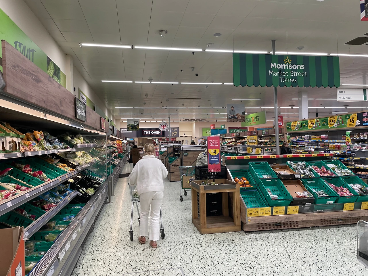 토트네스 모리슨 슈퍼마켓.JPG