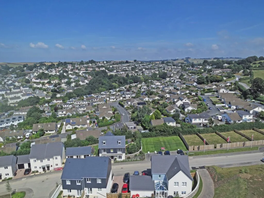 토트네스의 뉴타운 브리짓타운 전경@구글.jpeg