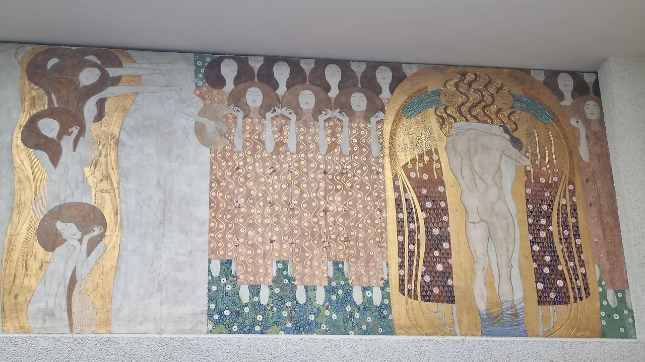 GKaEv2hWkAE6jBT?format=jpg&name=large