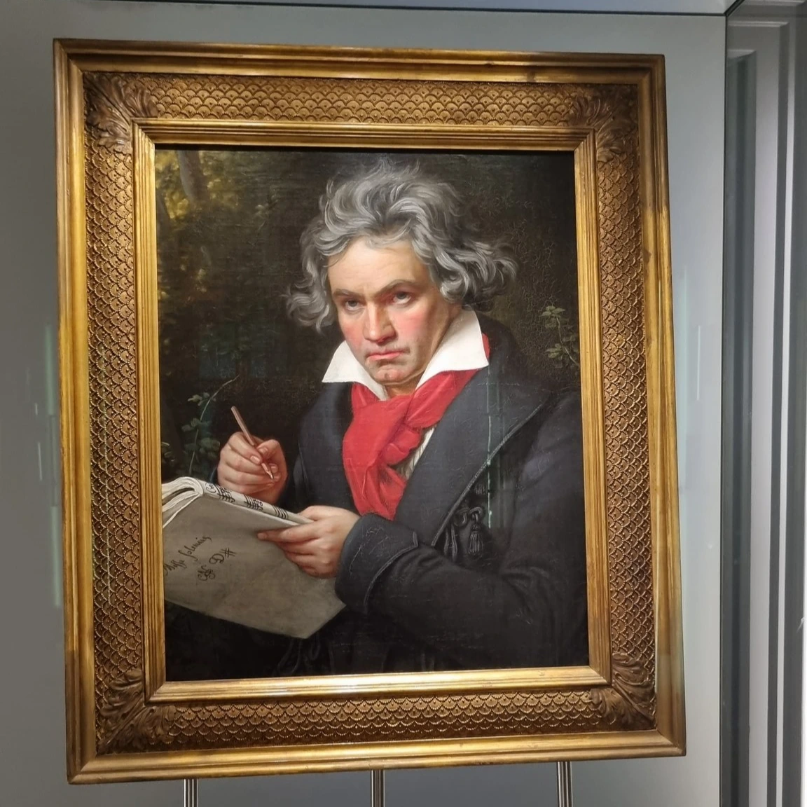 GKzqg7GXIAAaLaO?format=jpg&name=large