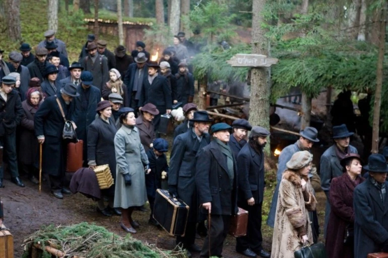 디파이언스03.jfif