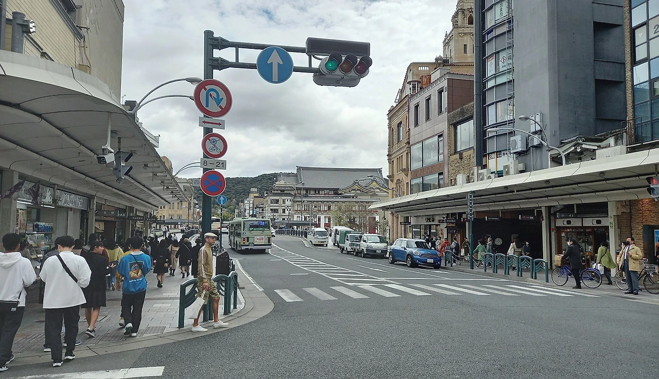 SE-ffc0eb28-7870-4ffe-ad53-fe19a5d68085.jpg?type=w1600