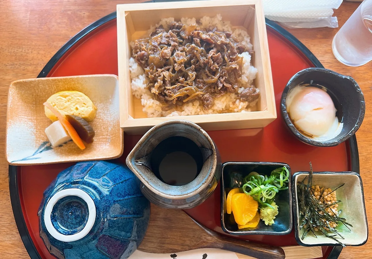 BandPhoto_50493032432.jpg?type=w1600