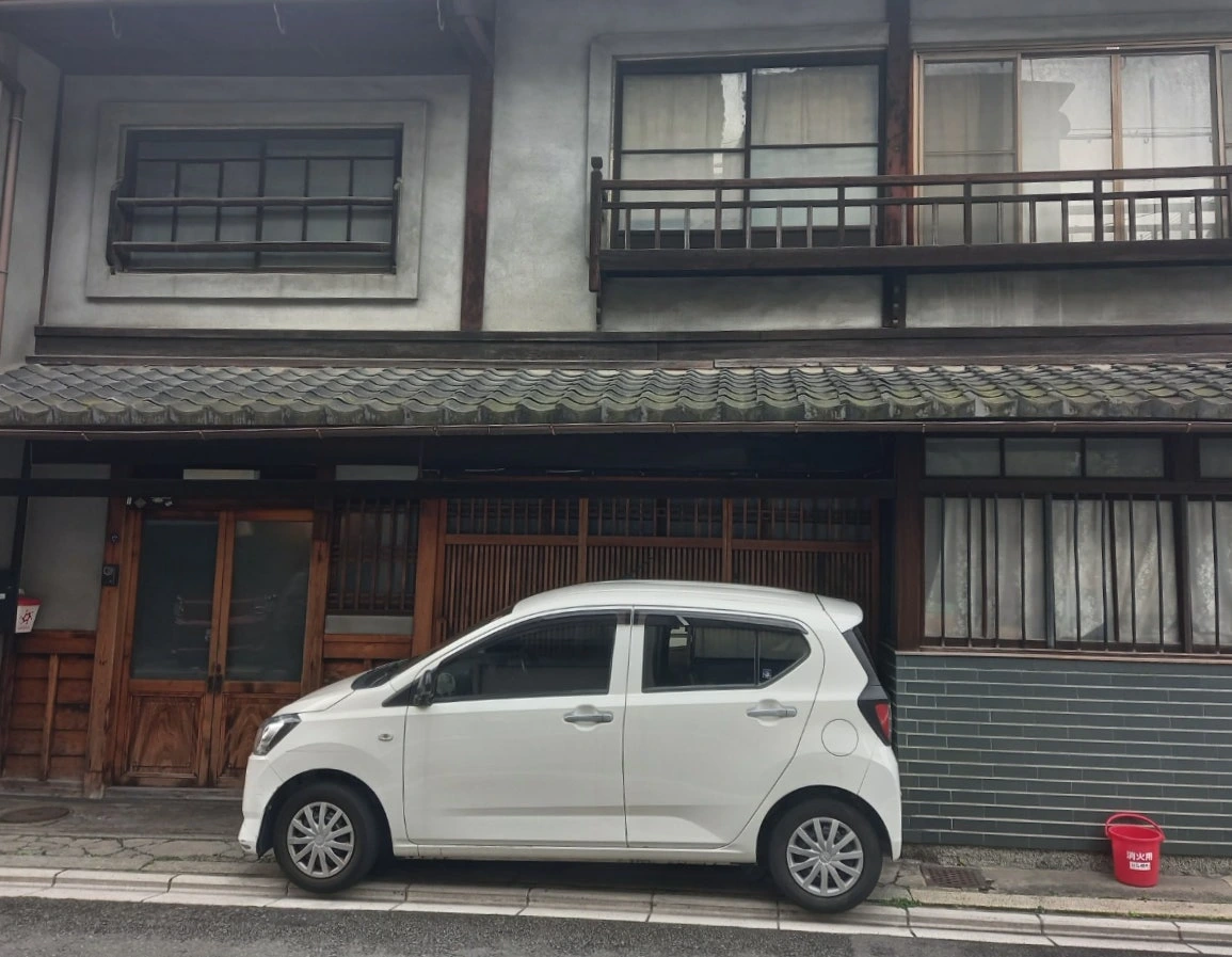 SE-f06cc581-af1f-4b48-8a27-3713ddbb7642.jpg?type=w1600