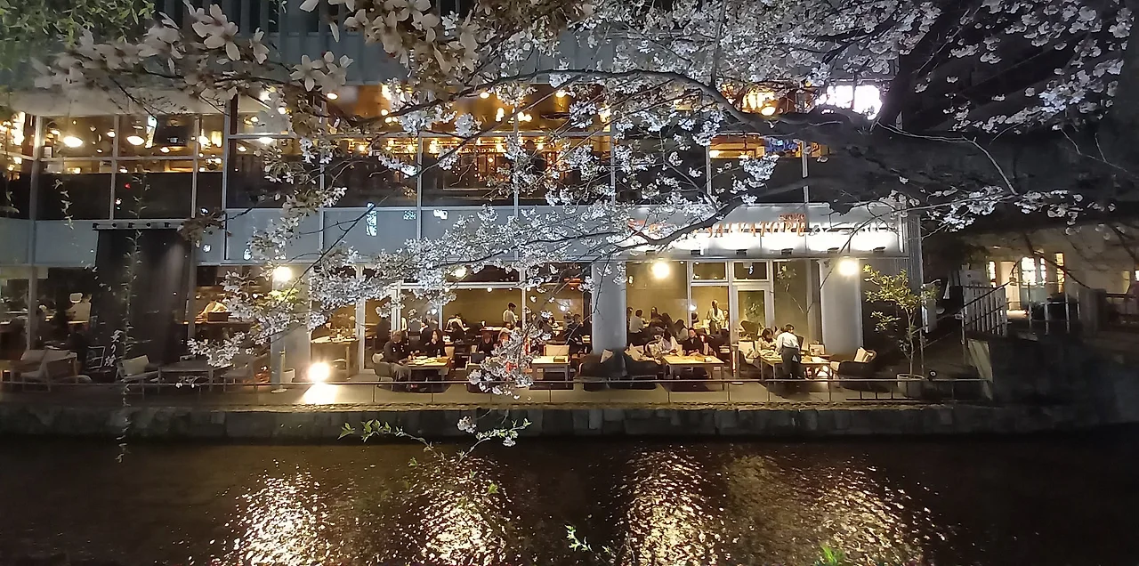 20230327_192504.jpg?type=w1600