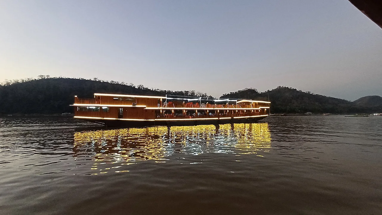 20241230_175404.jpg?type=w1600