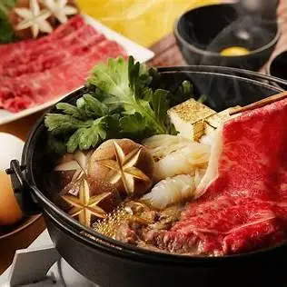 OIP.zCnPy8bC1pTpaOFvEoEI1gHaE8?w=474&h=474&c=7&p=0