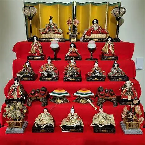 OIP.7EYaNnwM7Lff2JfyQVg6iwHaHu?w=474&h=474&c=7&p=0