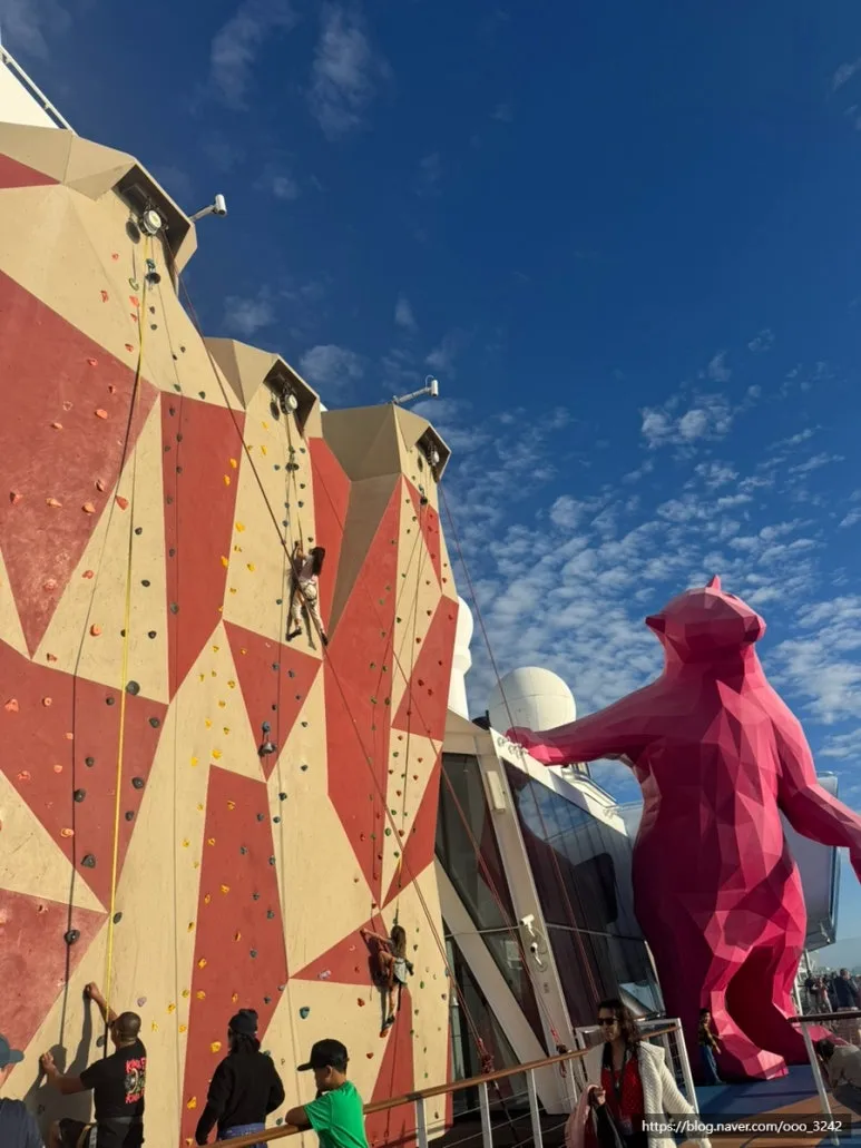 SE-60352C0C-EBDD-4C5D-9137-4086DC1F5742.jpg?type=w773