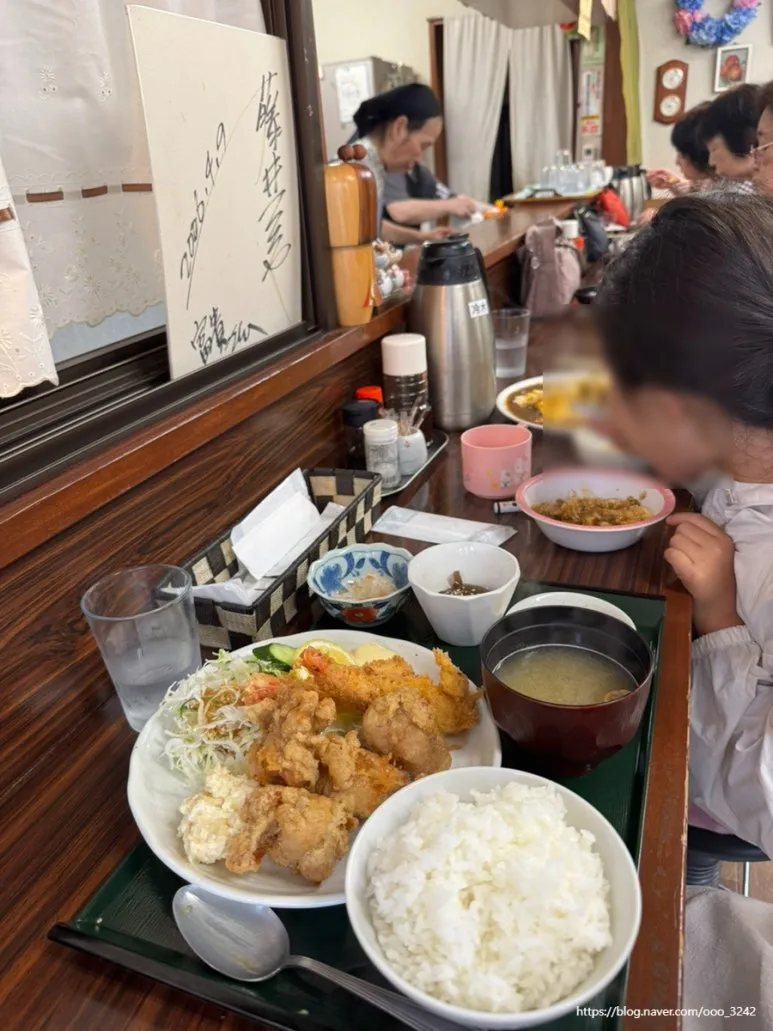 SE-1698F7A0-1131-412E-9297-59AEC3E9B483.jpg?type=w773