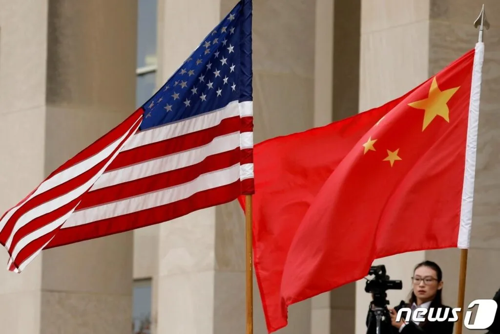 U.S.-China-decoupling-crisis-threatens-retirees-retirement-funds-1024x683.jpeg