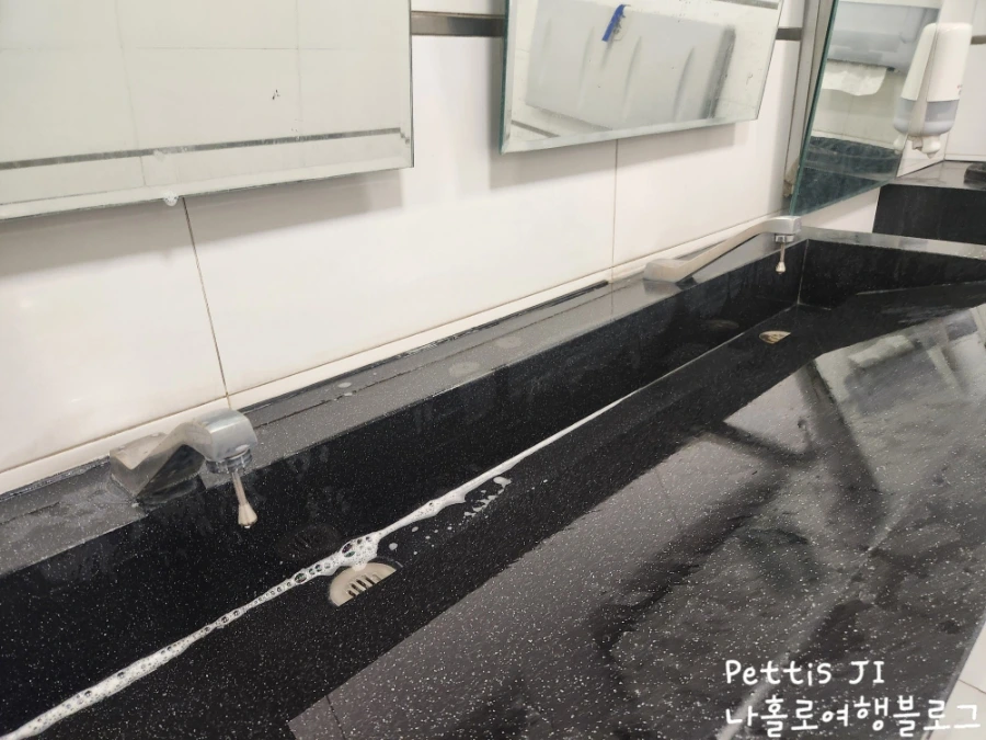 900%EF%BC%BF1761632092605.jpg?type=w1