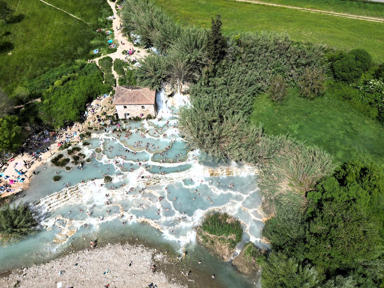 사트루니아 온천 (Cascate del Mulino) 4.JPG