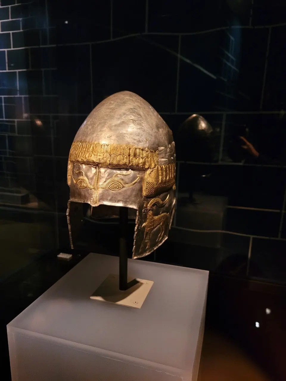 2_8aeUd018svcrg87ofimb620_o81ygz.jpg?type=e1920_std