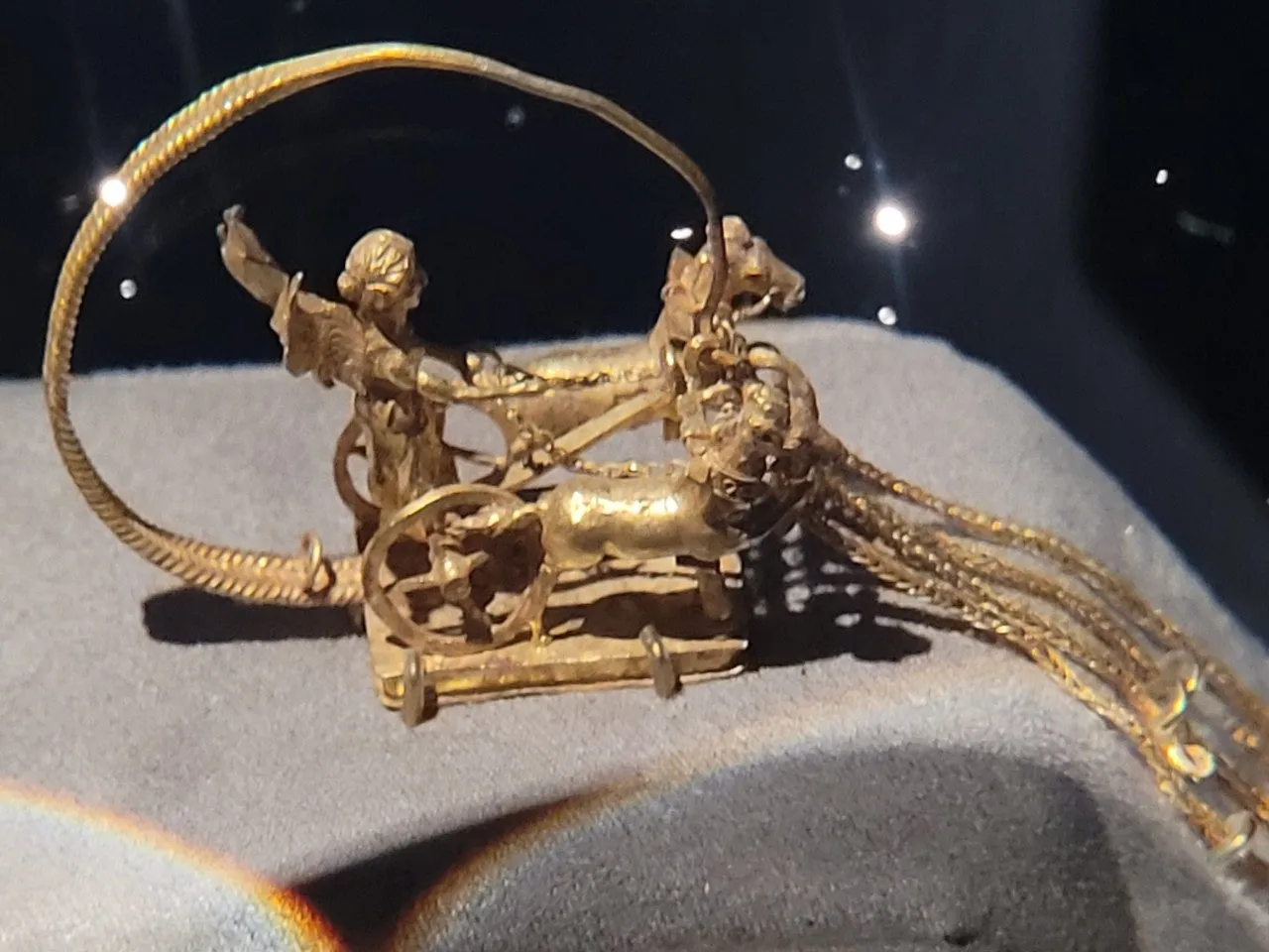 2_4aeUd018svc1qu5wsh26v3yo_o81ygz.jpg?type=e1920_std