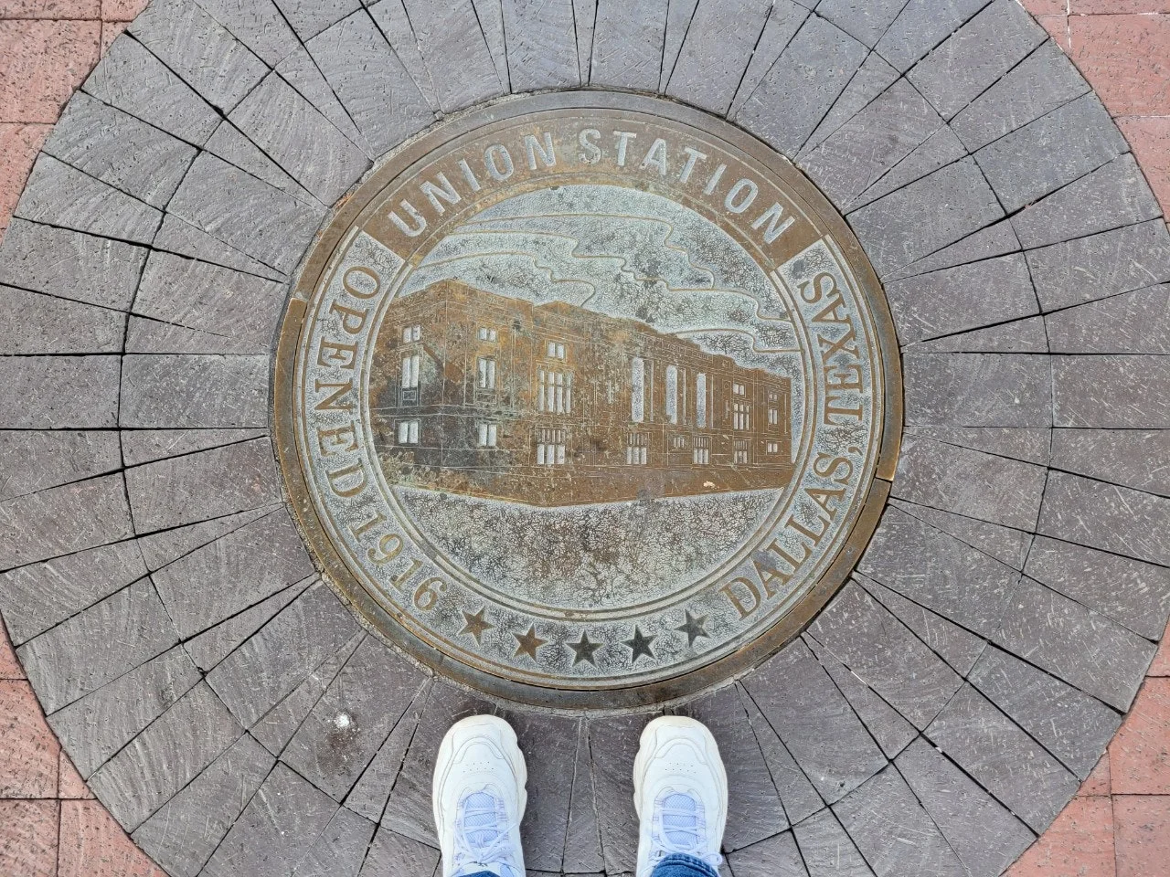 j_4jfUd018svc13djbr134yeom_o81ygz.jpg?type=e1920_std